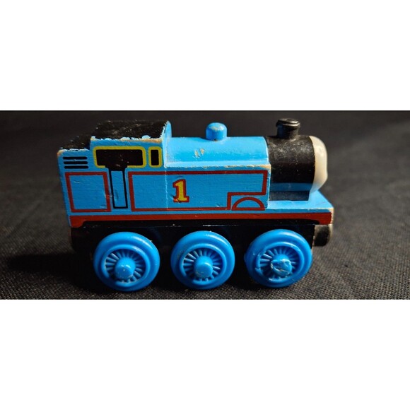 Thomas The Train Wooden Magnetic Trains Lot of 8 Thomas, Mavis, Trevor & More! - Picture 5 of 16